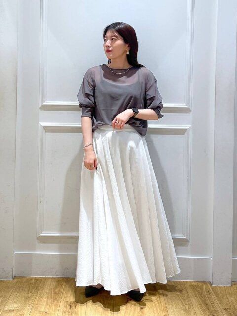 白スカートコーデ3