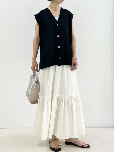 白スカートコーデ1