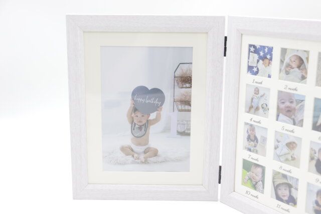 ダイソーのマンスリーフォトフレーム（2連）6