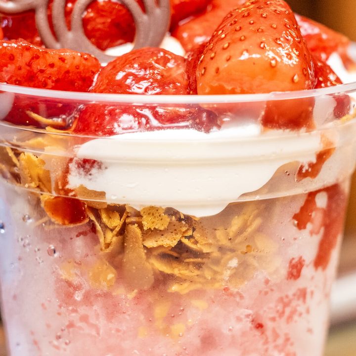 サクサク食感となめらかホイップ、ザクザクグラニータの組み合わせ