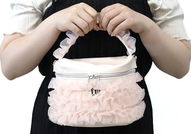 大人かわいく上品さもあるバッグ付録