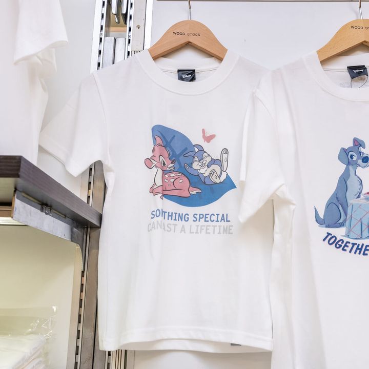バンビ・とんすけ Tシャツ／ホワイト