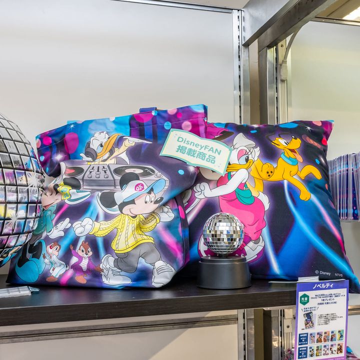 ミッキー・イン・リアル・ライフ クッションカバー（ダンス）