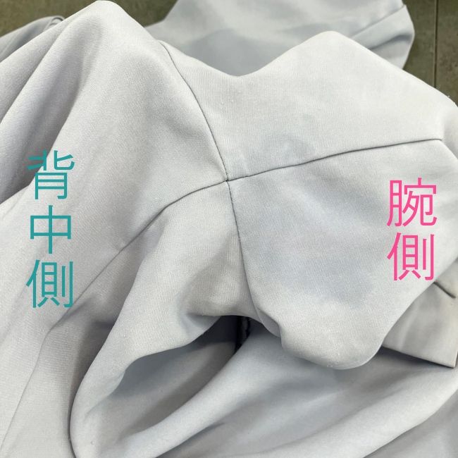 「ジワッ」にじむワキ汗を完全防御！？【ダイソー】の汗とりパットを使ってみた！