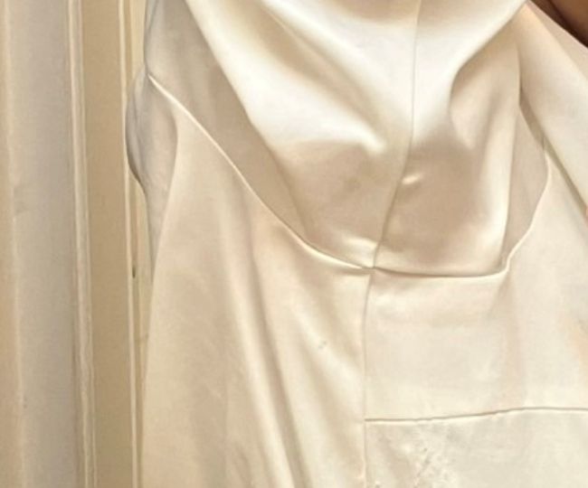 「ジワッ」にじむワキ汗を完全防御！？【ダイソー】の汗とりパットを使ってみた！