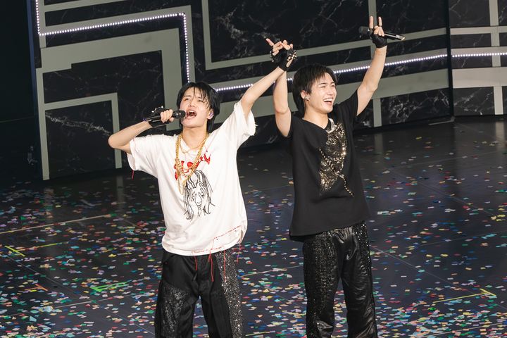 ⼤⻄⾵雅&岡﨑彪太郎ら、東⻄ジュニア27名がひと夏の思い出を彩るコンサートで⼤きな 成⻑を遂げたステージ