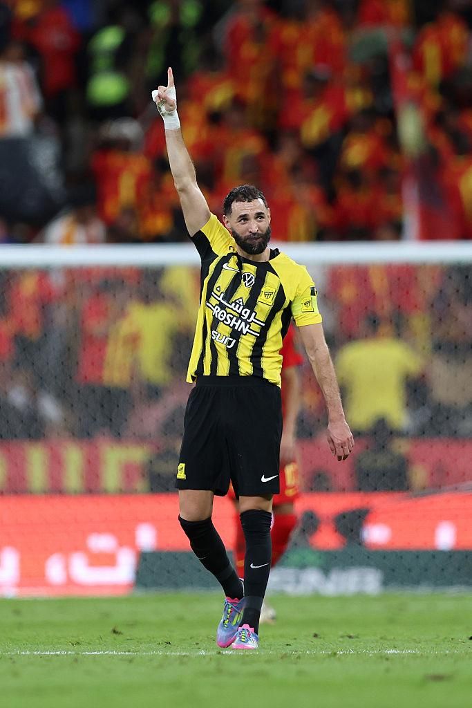 ロナウド？メッシ？PKを除いたら「21世紀の最多得点選手ランキング」TOP6はこうなる