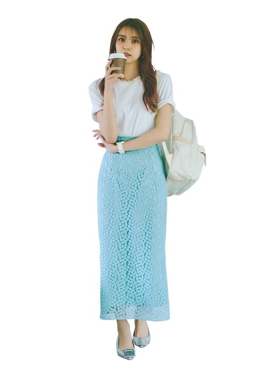 白T×リュックのきれいめ通勤コーデ