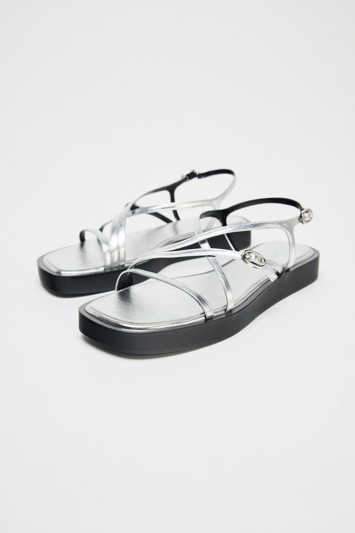 画像3: 出典：ZARA