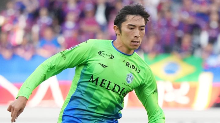 J2首位の水戸、悲願のJ1初昇格へ25歳FWを緊急補強！“地元クラブ”へ惜別「自分の人生の中でかけがえのない宝物」