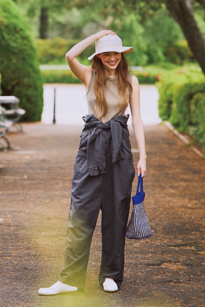 夏限定！ ノースリーブ×ジャンプスーツのこなれたコーデ【本日のFUDGE GIRL-7月31日】