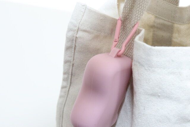 シリコンおやつケース カラビナ