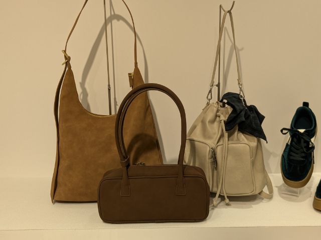GUの新作バッグ3つ