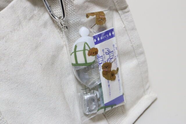 犬柄マルチケースカラビナ付き カラビナ