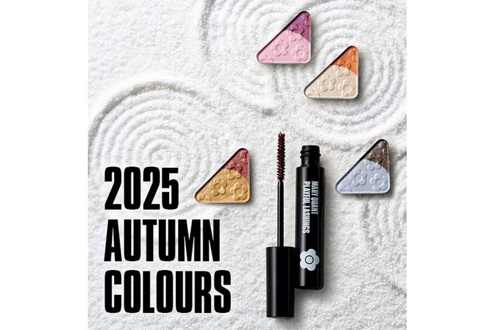 「2025 AUTUMN COLOURS」