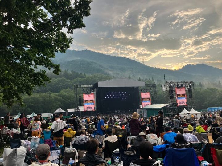 雨の中の写真は撮れず、晴れてる時のグリーンステージ