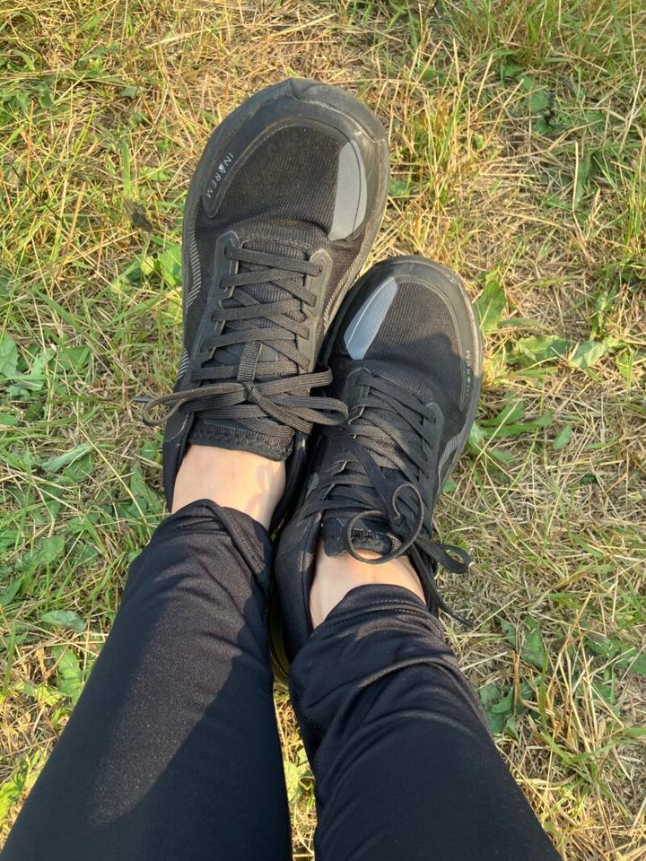 ワークマン「防水シューズ ハイバウンスレイン」