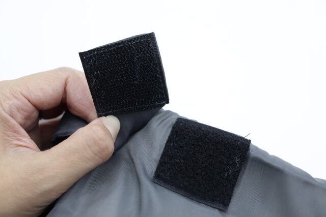 ダイソー 封筒型シュラフ（連結可能） 面ファスナー