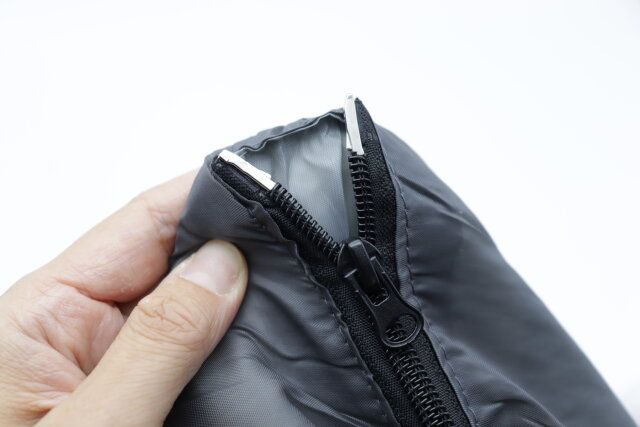 ダイソー 封筒型シュラフ（連結可能） 連結可能 ファスナー