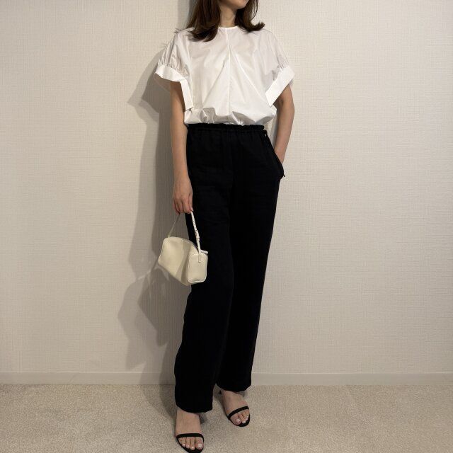 ブラウス合わせできれいめに