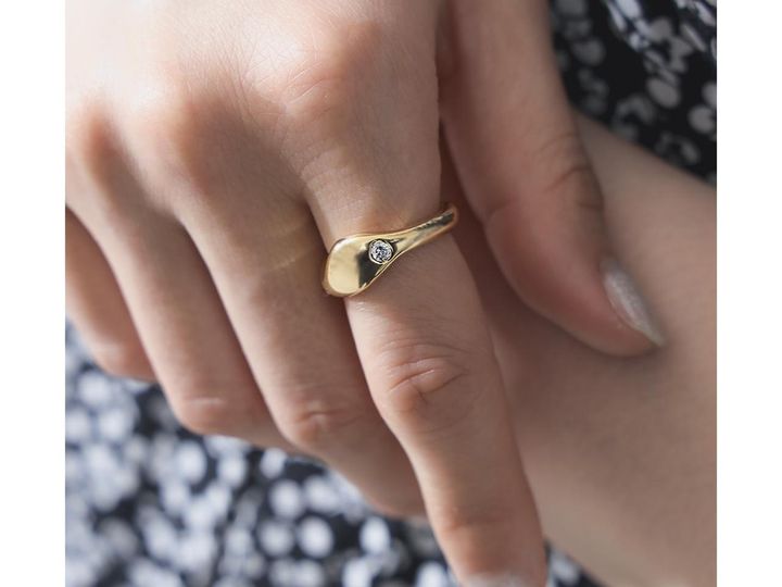 画像: 「Dolphin リング」￥23,100【マリア ブラック】 出典：デミルクス ビームス