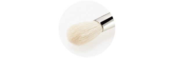 毛足の長い天然毛のオーバル形