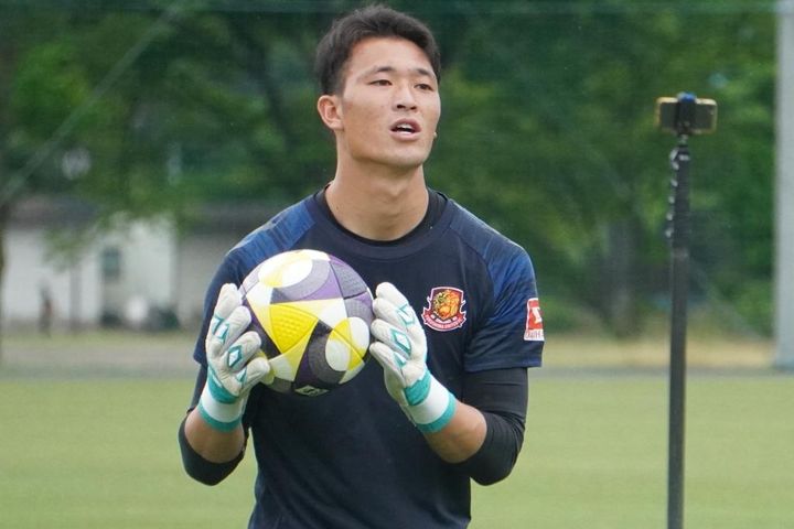【インタビュー】「自分の信じた道を突き進んで…」日本プロリーグ初の京都大出身GKが成長を誓う