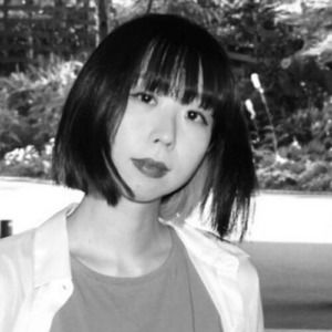 怪談師・深津さくら