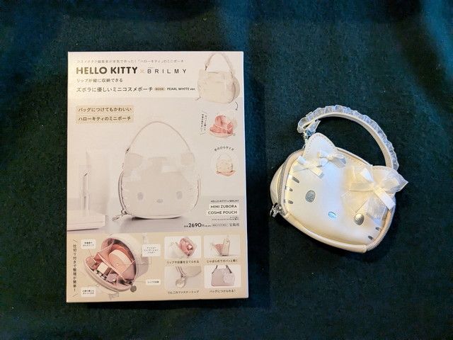 HELLO KITTY×BRILMYのミニポーチ