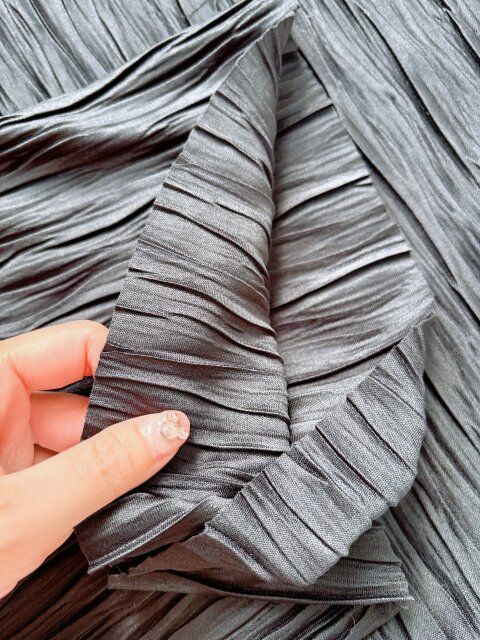 夏にぴったりの軽やか素材