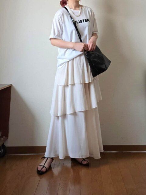 2025夏大人淡色ワントーン大人可愛いコーデ