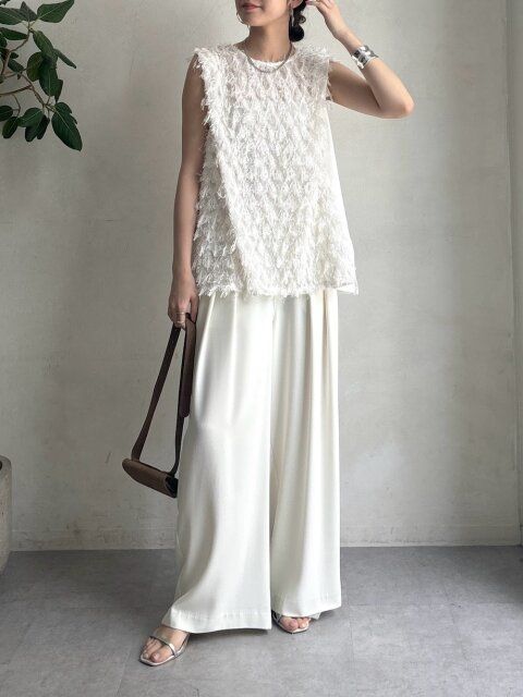 2025夏大人淡色ワントーンきれいめコーデ