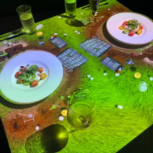 これはもう“グルメ版シルク・ドゥ・ソレイユ”…！“ちびシェフ”が料理してくれる驚異のプロジェクション×美食体験が大人の心を撃ち抜く体験だった