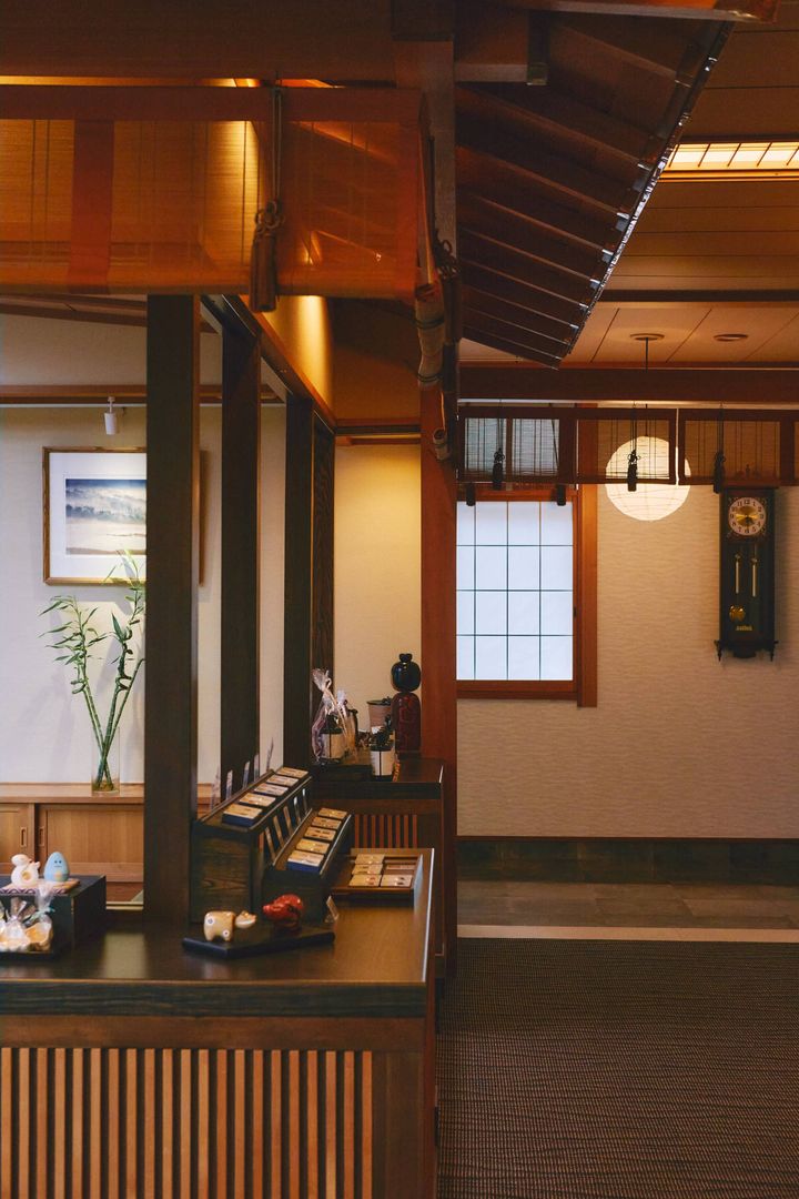 福島の旅館、静楓亭の館内