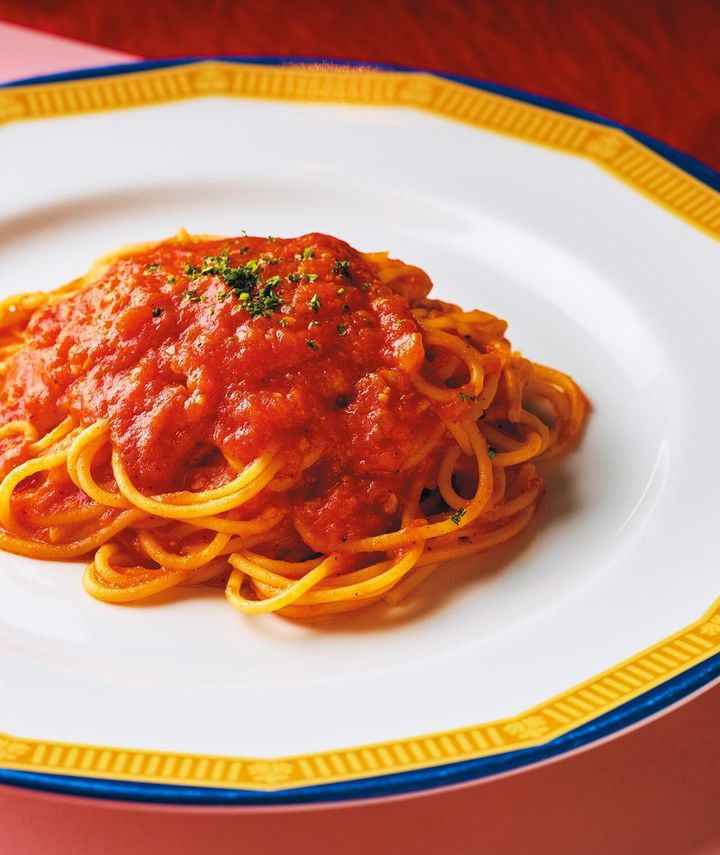 中目黒『ビストロ ミカミ』の「フレッシュトマトの辛いパスタ」