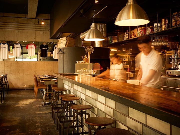 乃木坂『PST 六本木』の内観