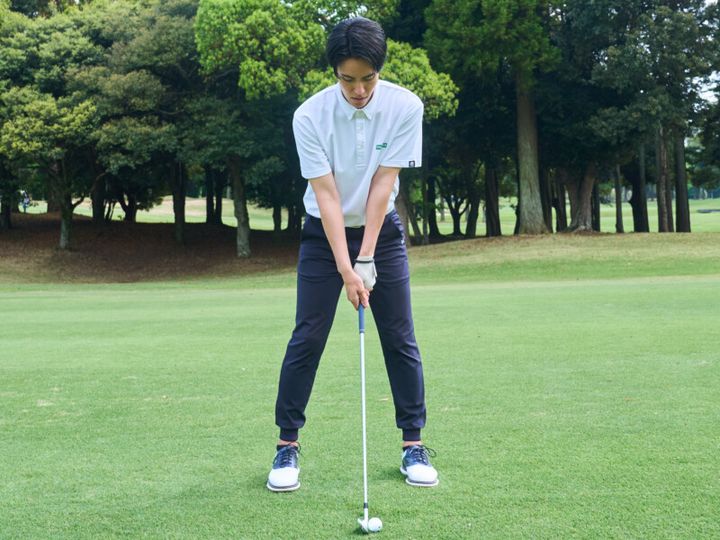 アイアンの方向性を上げるなら「右手１本」でアドレスしよう！