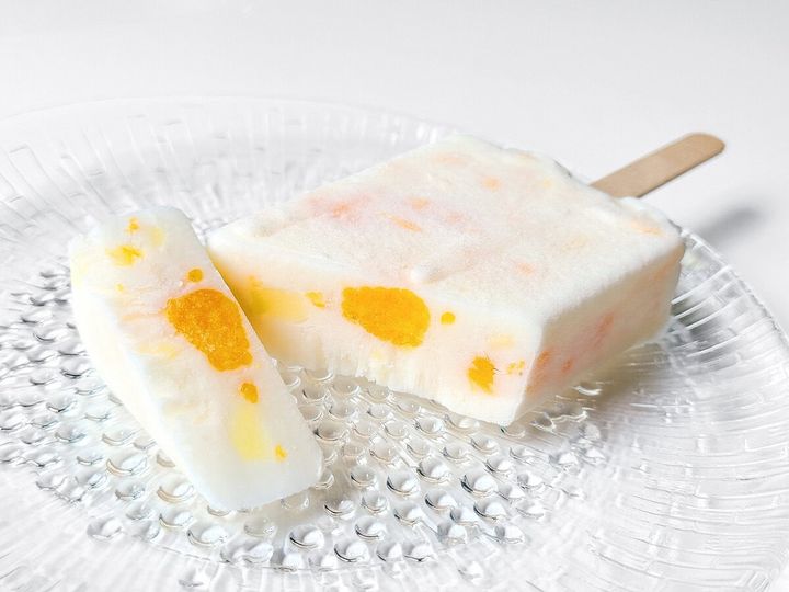 赤城乳業「ガツン、とみかん＆パイン杏仁豆腐」