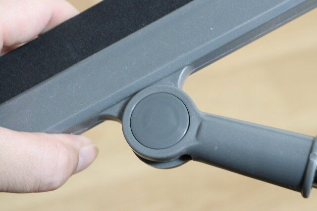 ダイソー 組み立て式ガラスワイパー 使用例 角度調整