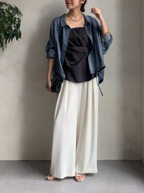 白パンツコーデ3