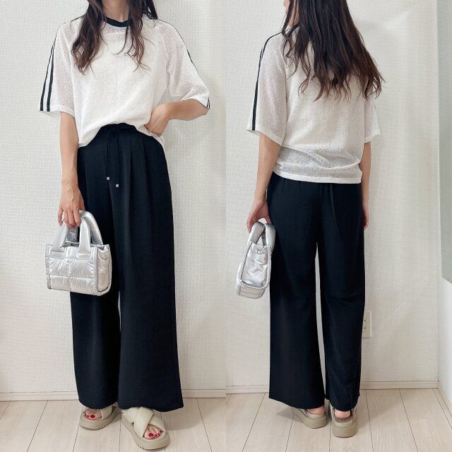 スポーティートップスも上品にまとまる