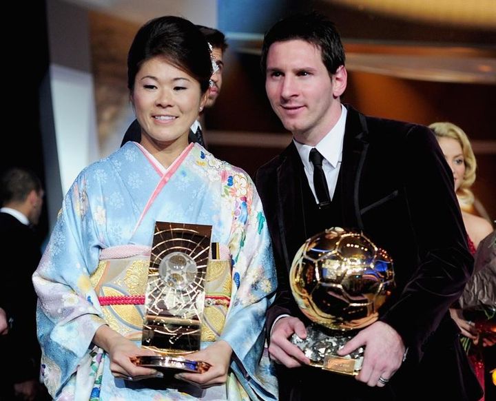 出川哲朗さんの『パルムドール』発言、なでしこレジェンド澤穂希さんが突っ込む！「いや、バロンドールね（笑）」