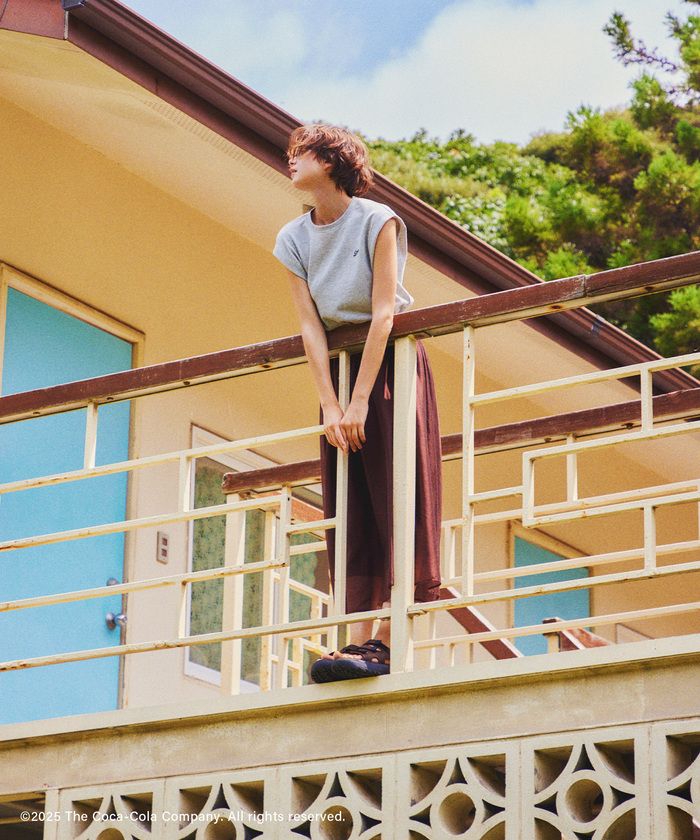 ジュングループと「コカ･コーラ」のコラボコレクションが登場！「コカ・コーラ」の歴代ロゴをファッションに落とし込んだ多彩なラインナップに注目