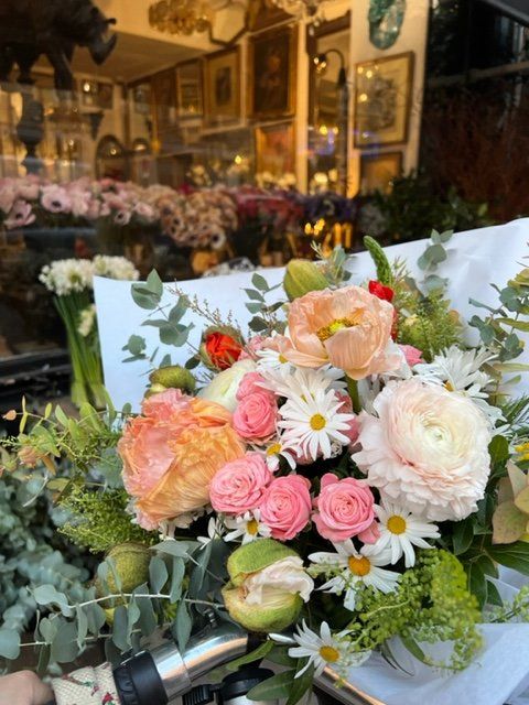 日常に、花という小さな贅沢を【夢見るパリ】