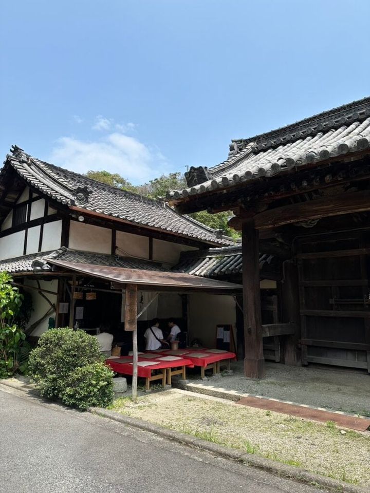 「開運蕎麦」の外観