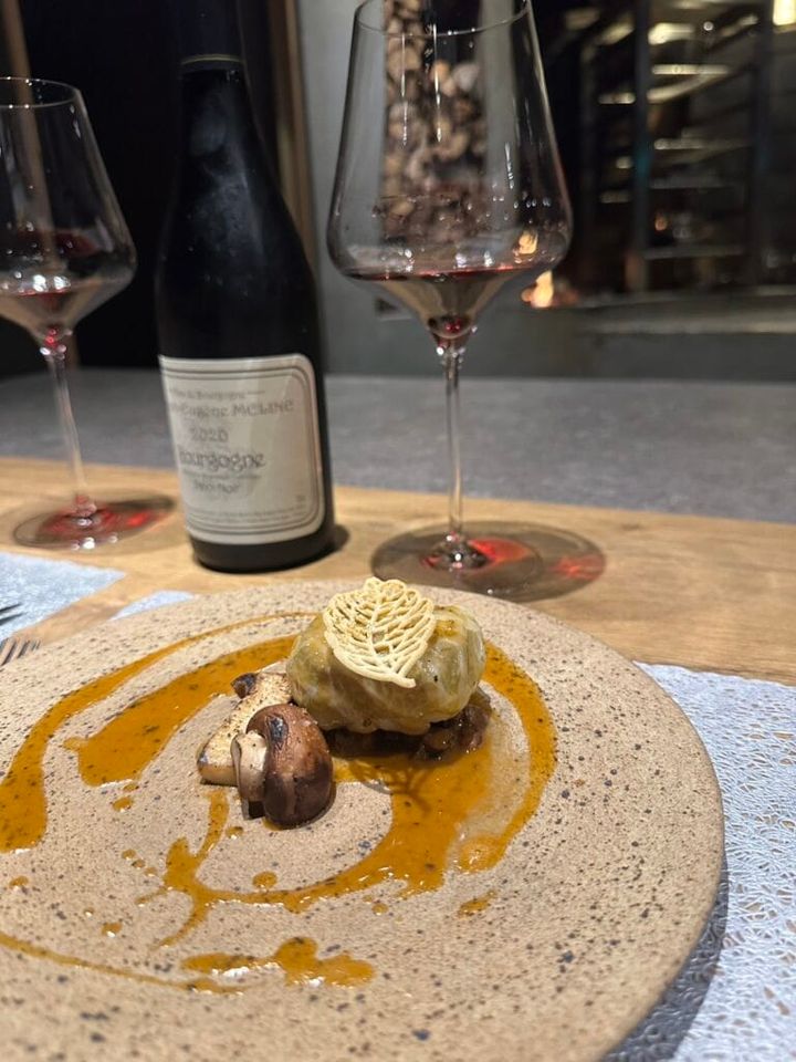 「薪火焼きFLAMMA」の鴨とフォアグラのシューファルシ