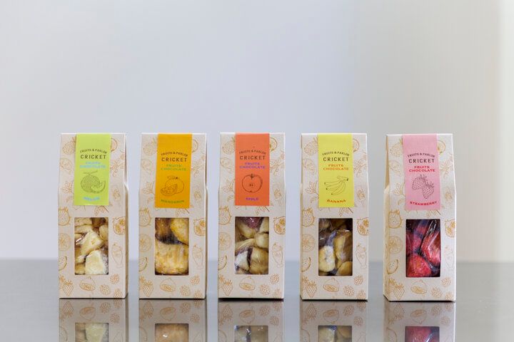 京都の老舗フルーツパーラー「クリケット」で、果実味豊かなゼリーやフルーツサンドを♪