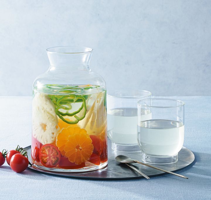 ミニトマト＋ピーマン＋パイナップル＋みかんのデトックスウォーター