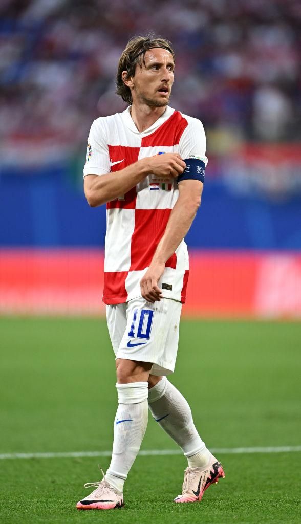 驚異の二刀流！「現役スター」ながらサッカークラブを所有者する5名