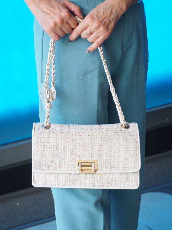 チャールズアンドキースのバッグ